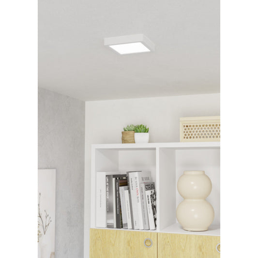 FUEVA 6 SP PLASTICO BLANCO L150 H25 2795K LED 1100LM 7W IP20